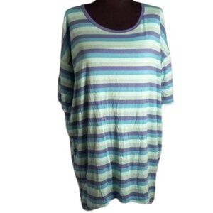LuLaRoe S Irma NEW Blue Stripes Tee Shirt